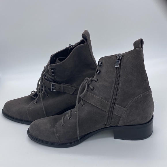 Via Spiga Women’s suede boot size 9 - Picture 2 of 5